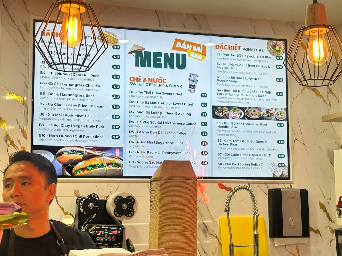 Menu, Bah Mi Bar