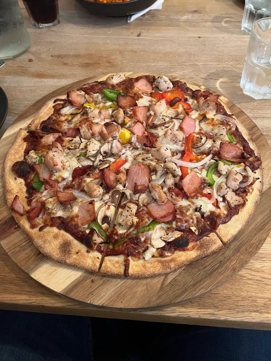 Food & drink, DiRoma Pizzeria