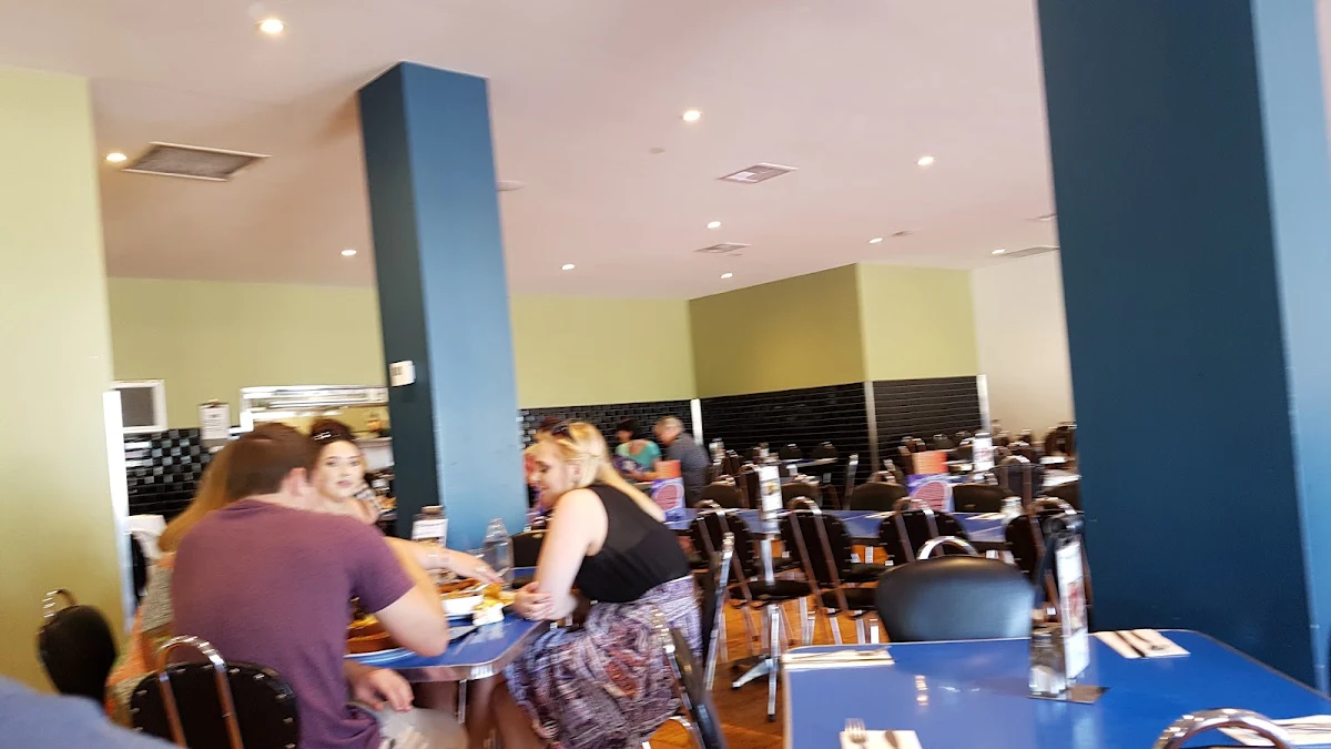 Vibe, Lazy Moe's Ballarat