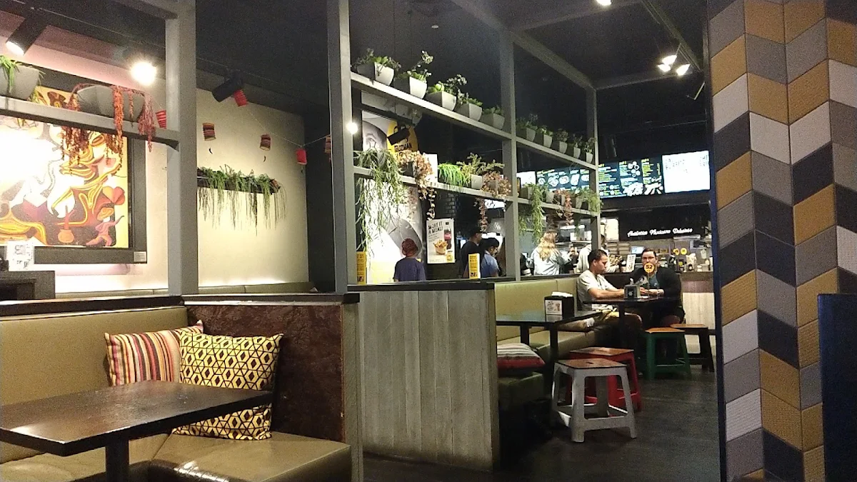 Vibe, Guzman y Gomez - Westfield Chermside