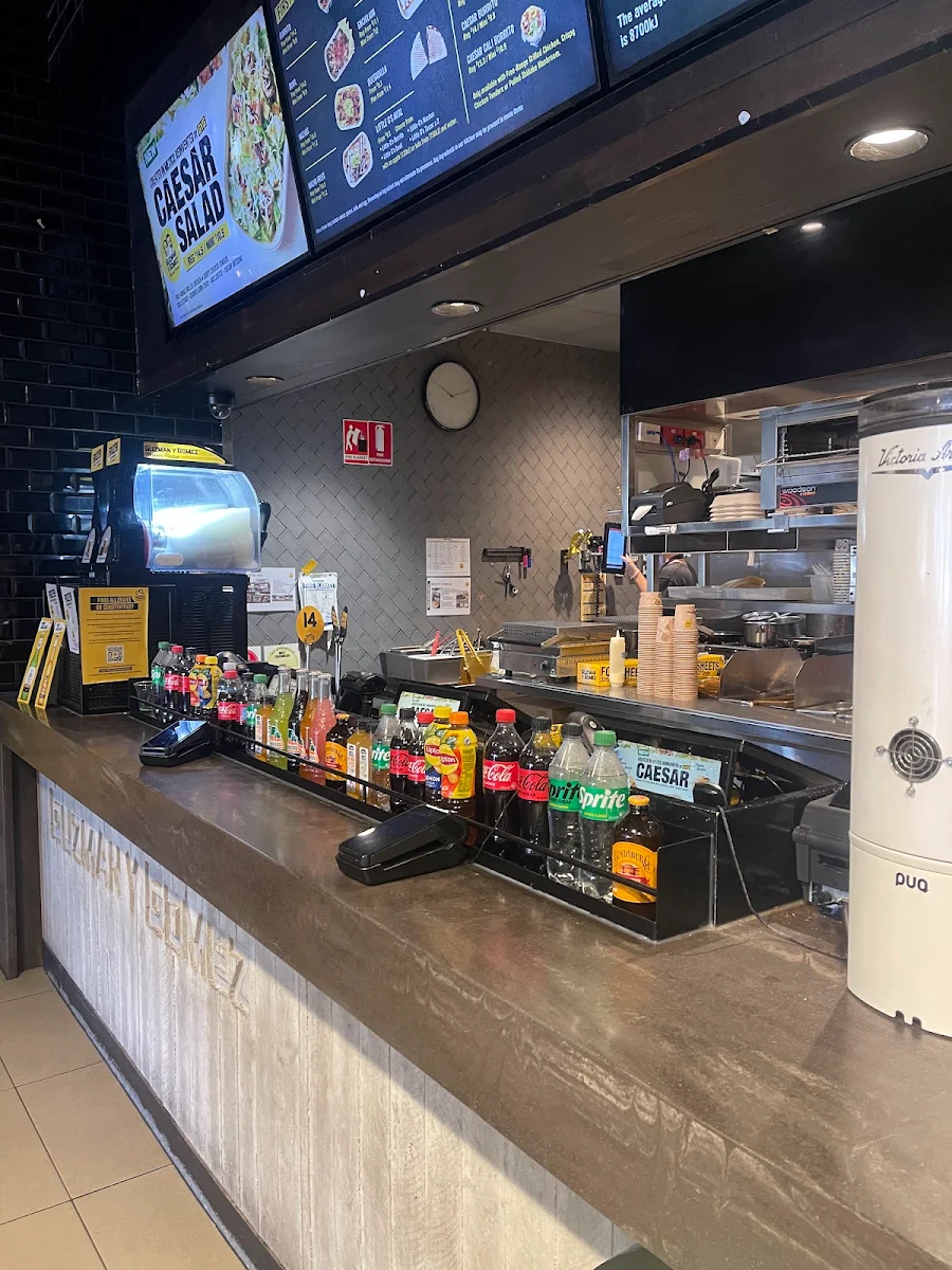 Vibe, Guzman y Gomez - Westfield Chermside