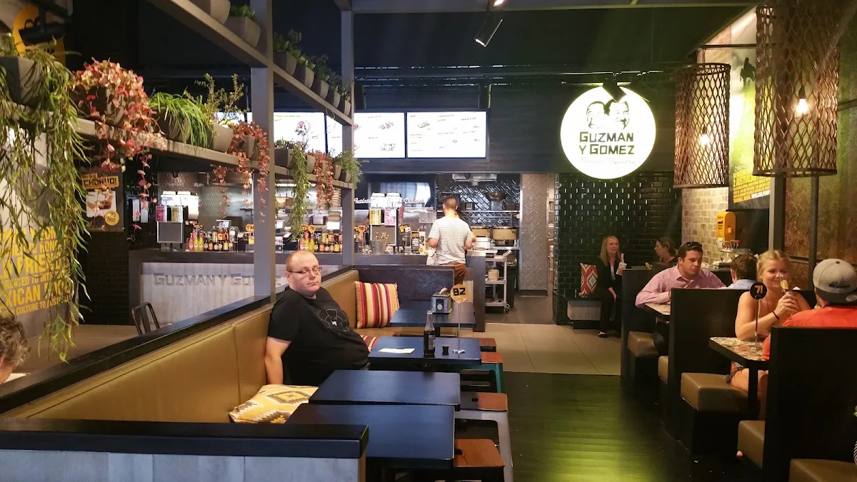 Vibe, Guzman y Gomez - Westfield Chermside