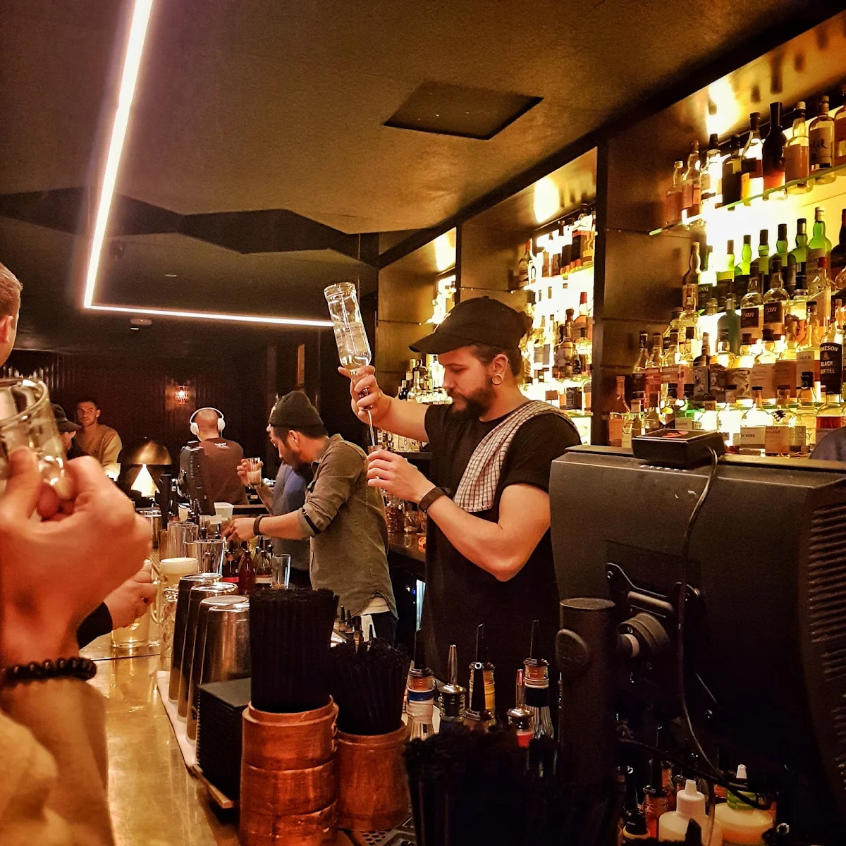 Vibe, GoGo Bar