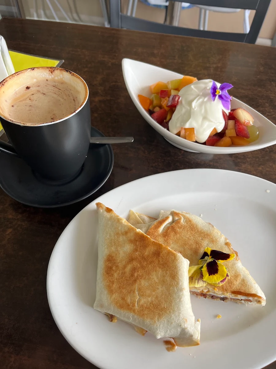 Food & drink, Mumma Buzz Cafe 'N' Takeaway