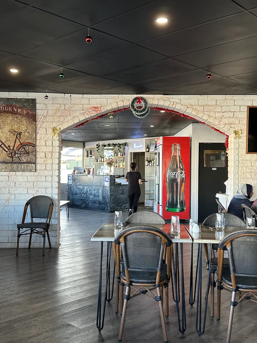 Vibe, Curries by Beard Brothers Indian Restaurant