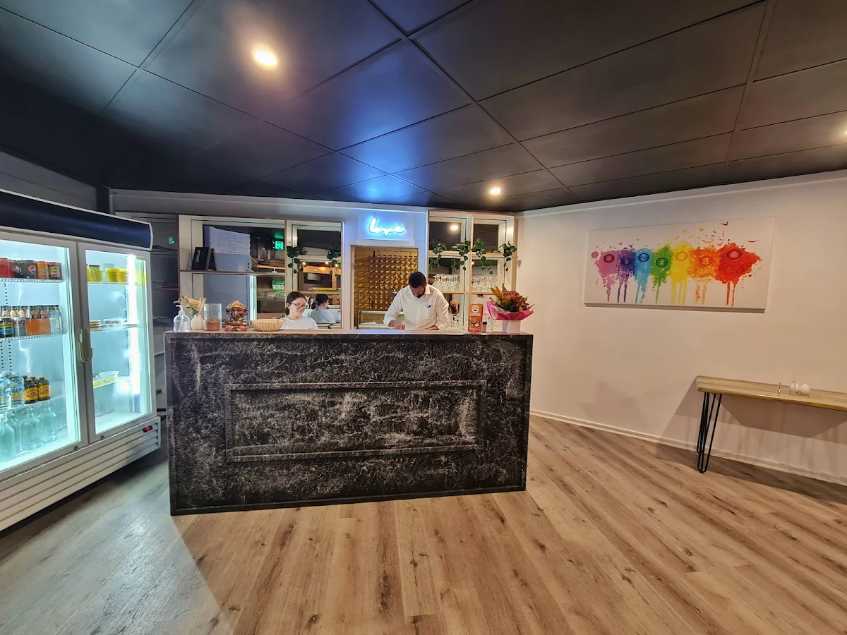 Vibe, Curries by Beard Brothers Indian Restaurant