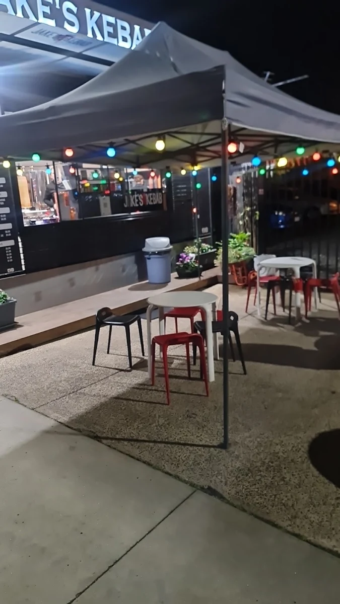 Vibe, Jake's Kebab