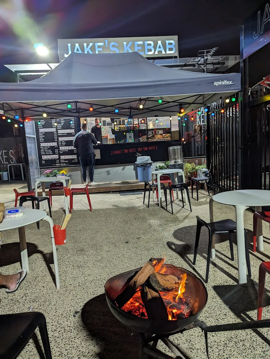 Vibe, Jake's Kebab
