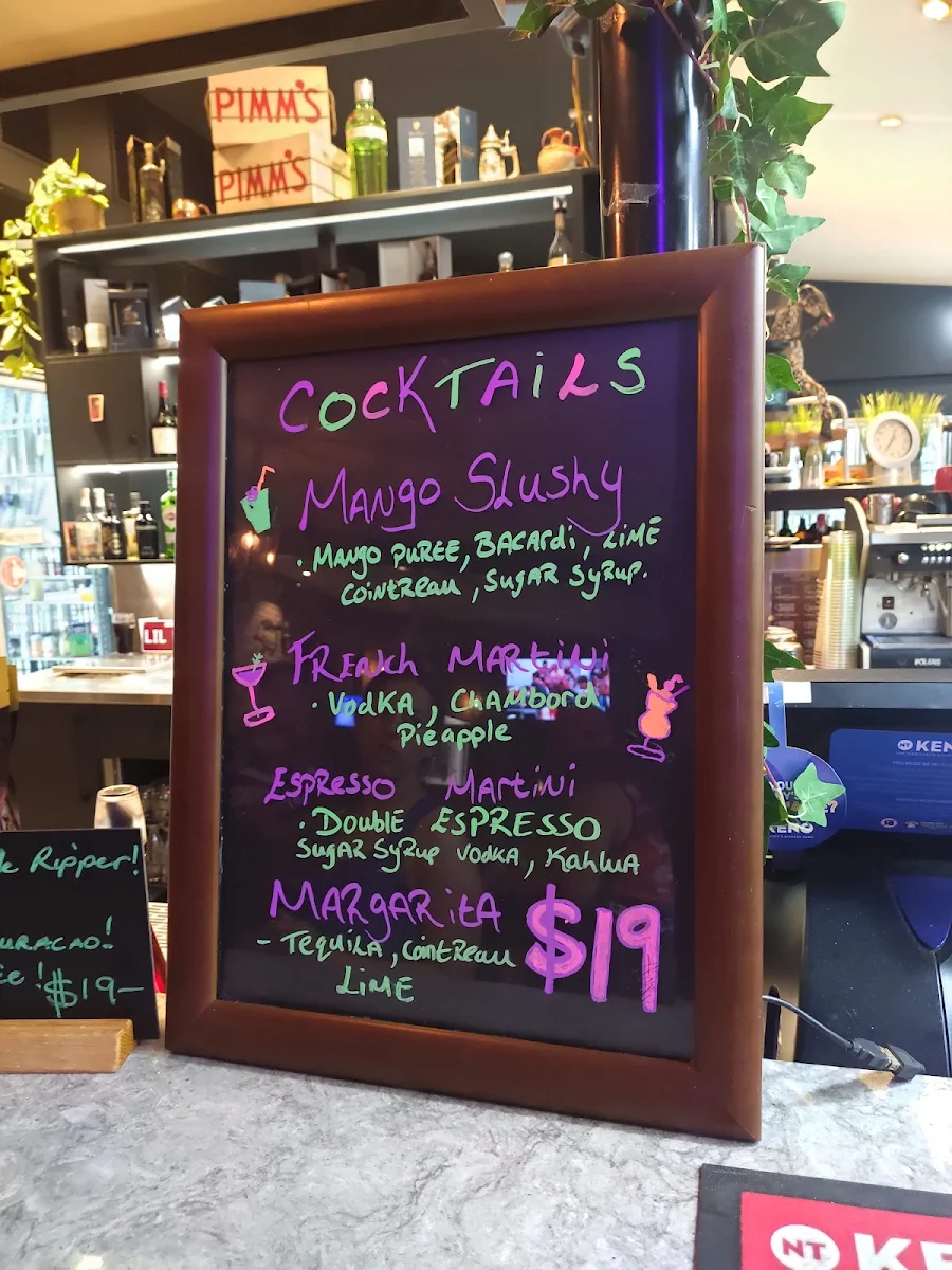 Menu, Lil'Ripper Cafe, Bar & Bistro
