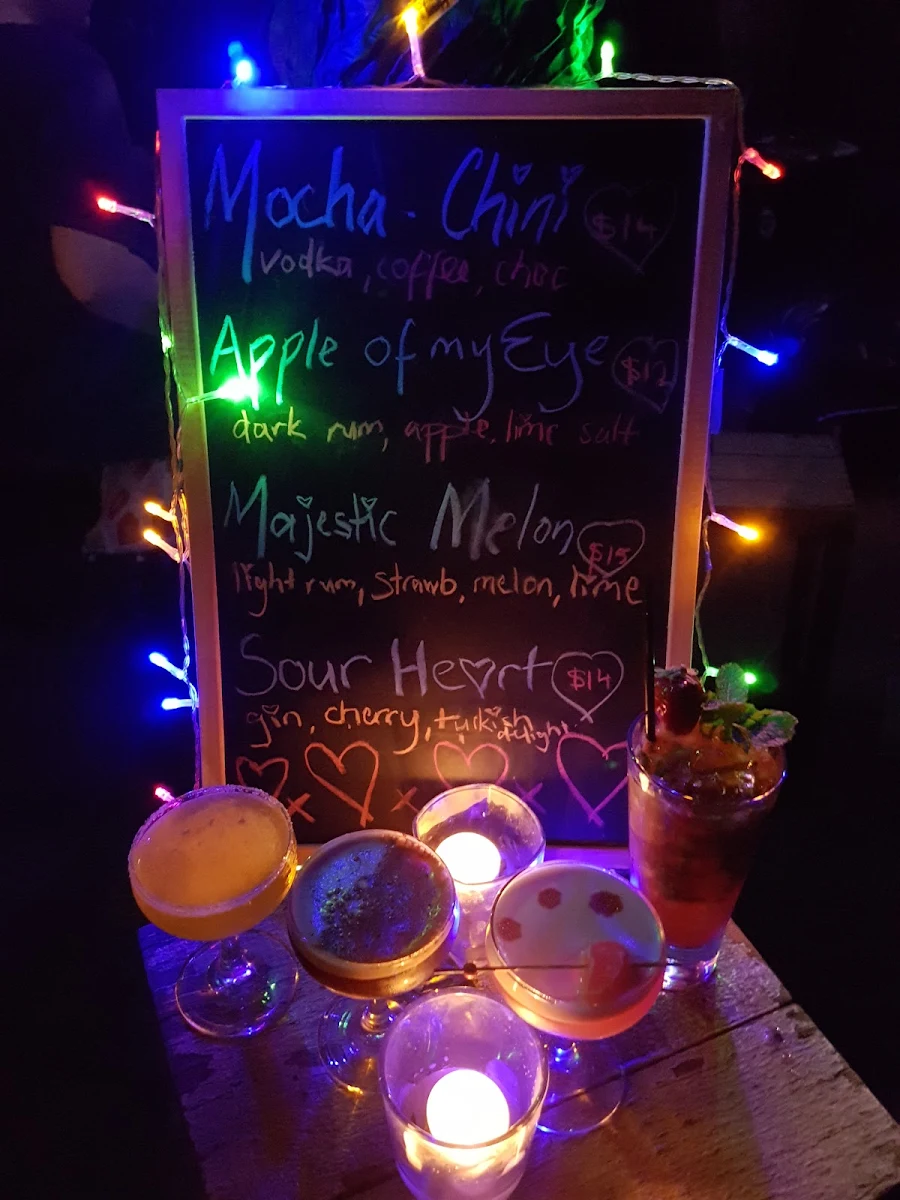 Menu, Bar Oussou