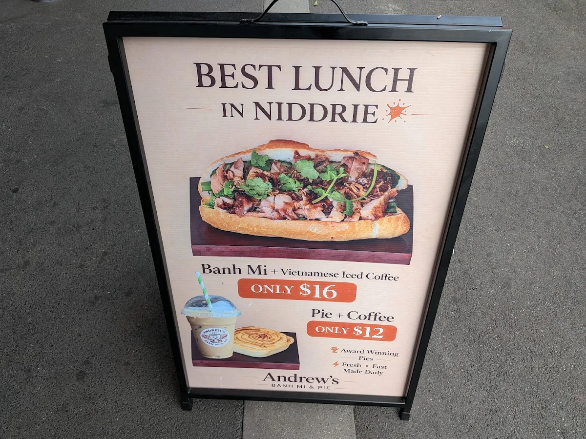 Menu, Andrew’s Banh Mi & Pie – Niddrie