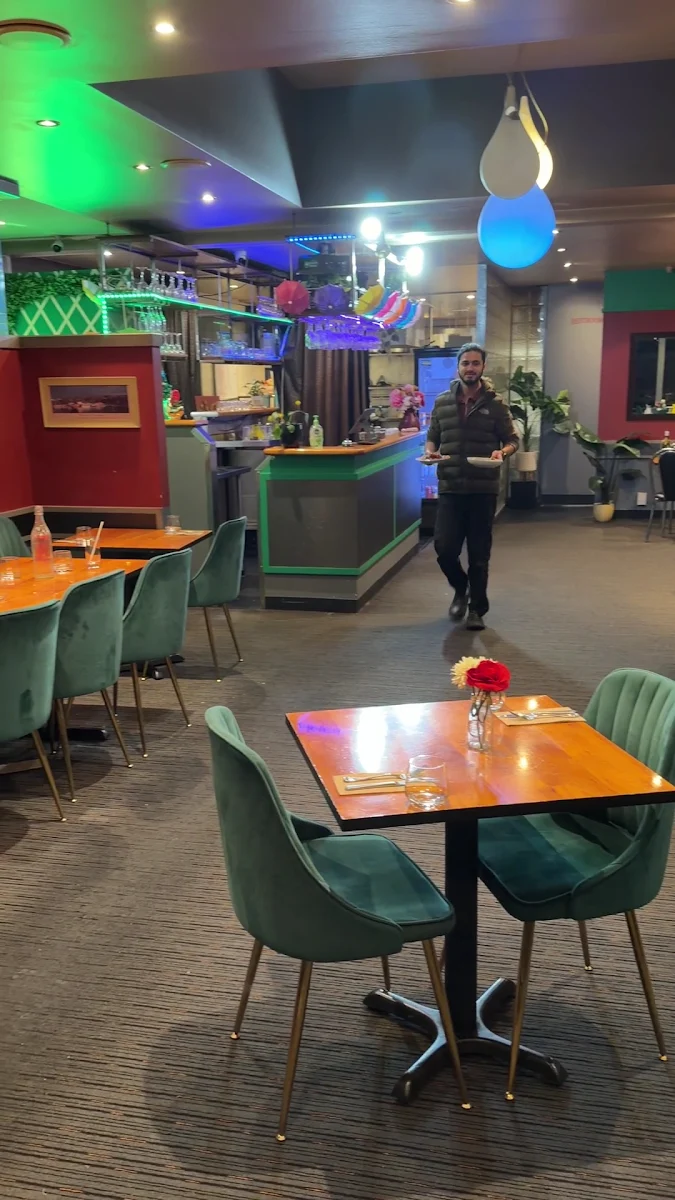 Vibe, Lajeez Indian Restaurant