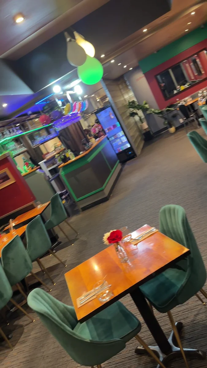 Vibe, Lajeez Indian Restaurant
