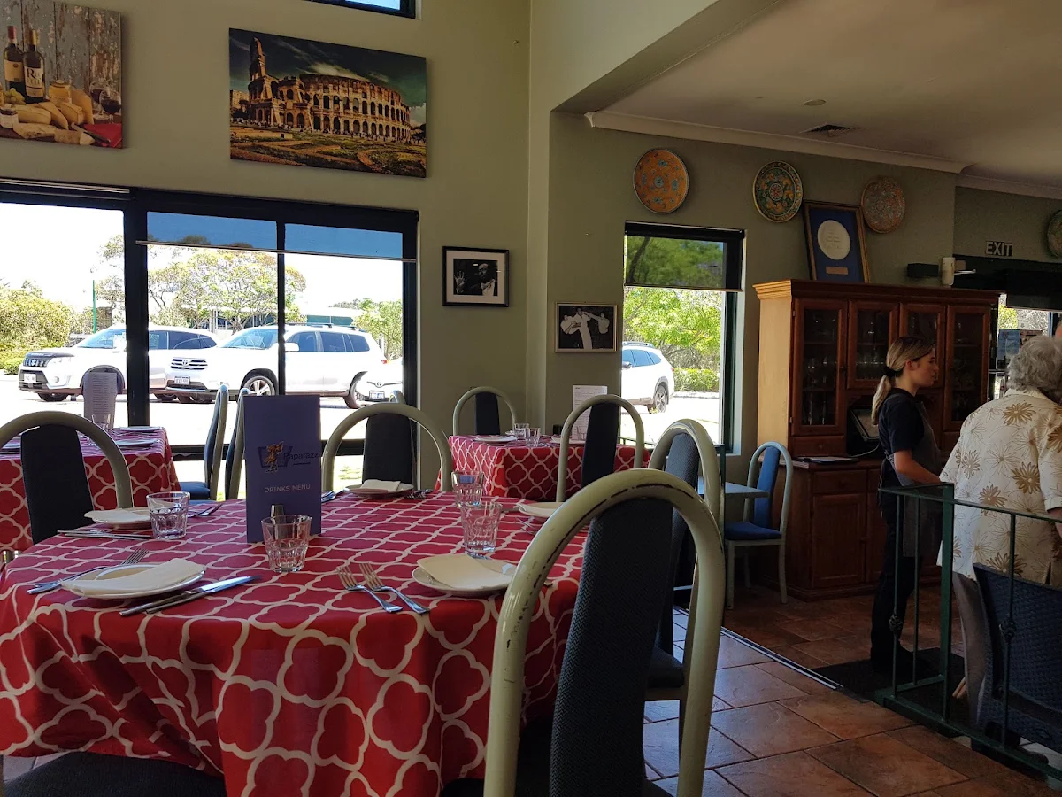 Vibe, Paparazzi Italian Restaurant Mandurah