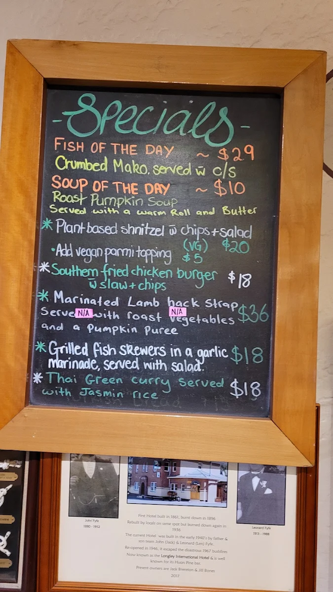 Menu, Longley International Hotel