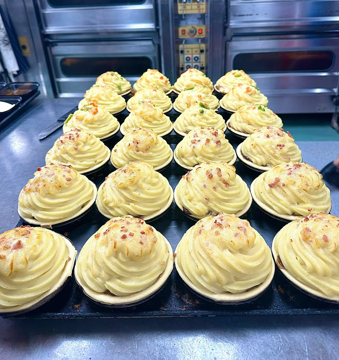 Food & drink, Macca's Bake House