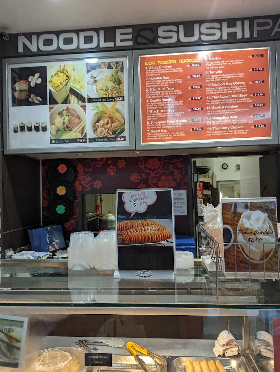 Menu, Noodle & Sushi Paradise