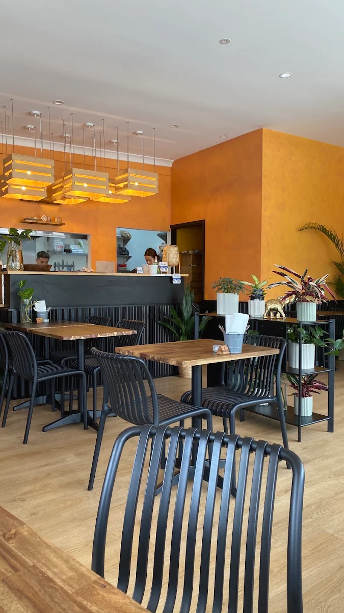 Vibe, Thaiger Dine In & Takeaway