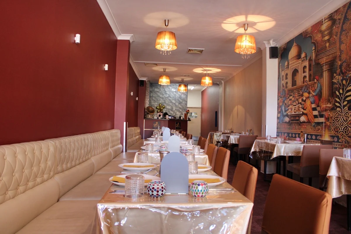 Vibe, New Zaks Kitchen- Indian, Pakistani, Arabic Cuisine