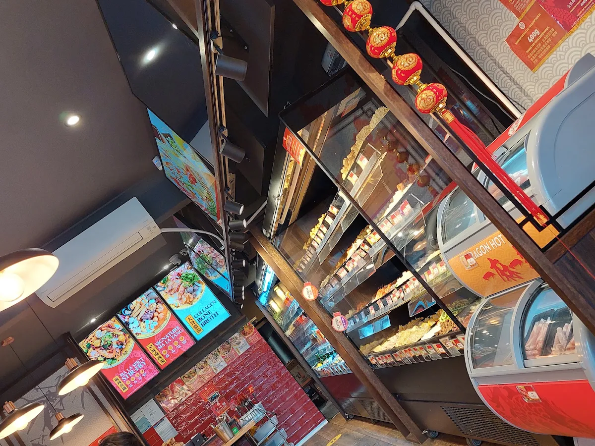 Vibe, Golden Roc Hot Pot 麻辣鲜生