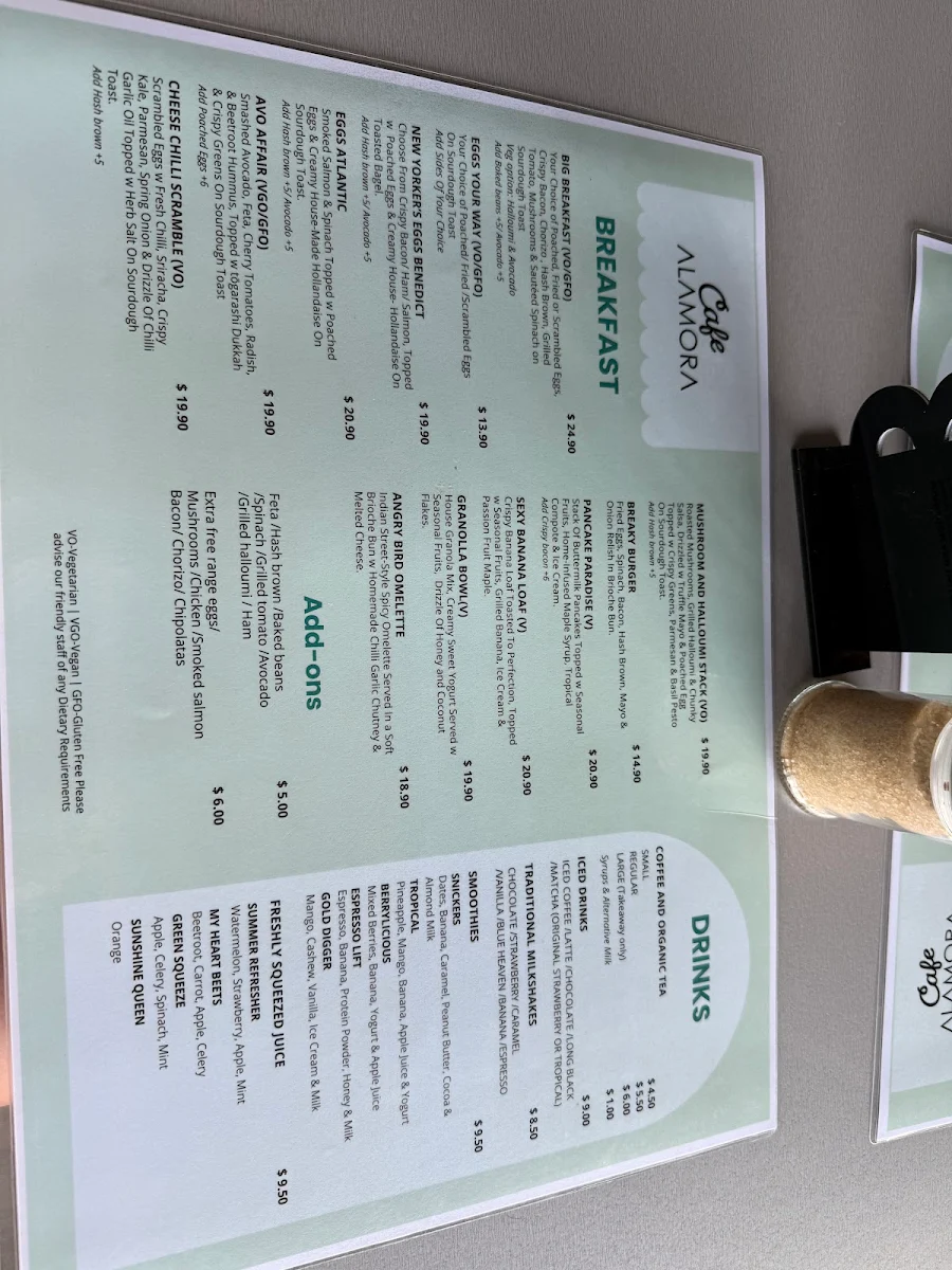 Menu, Cafe Alamora