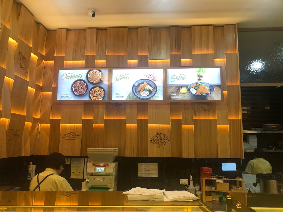 Menu, Sushia Rhodes