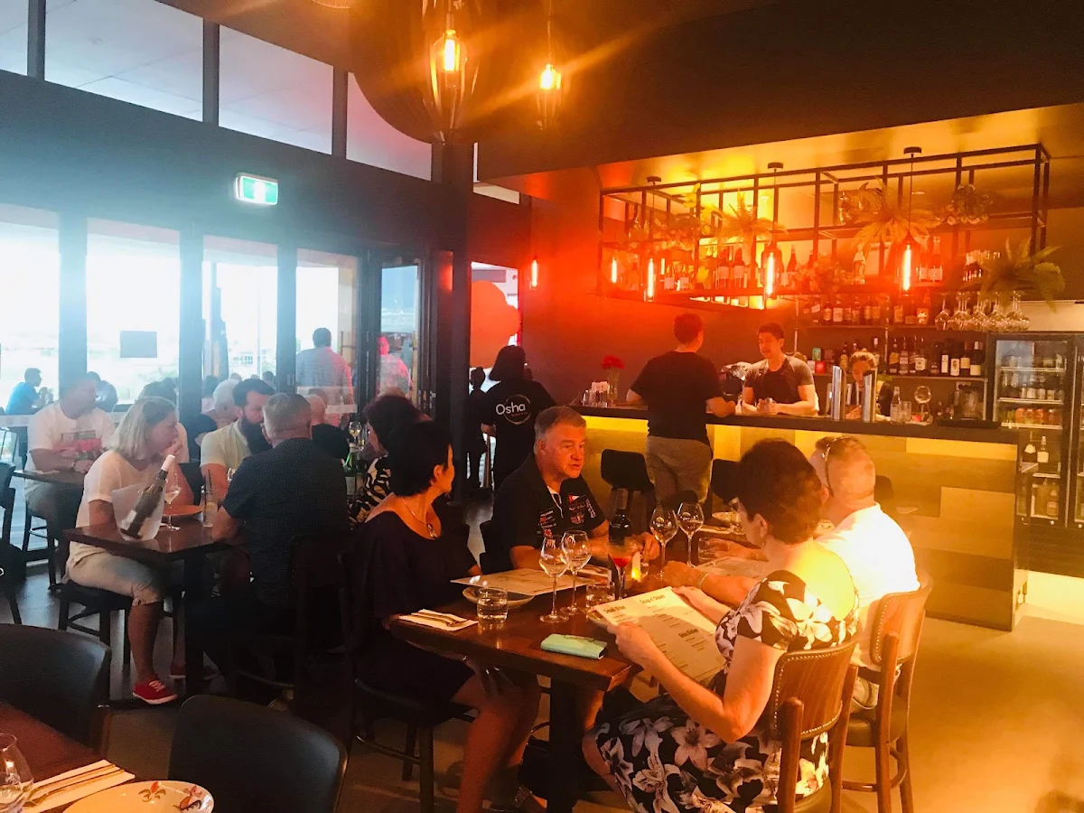 Vibe, Osha Kitchen & Bar