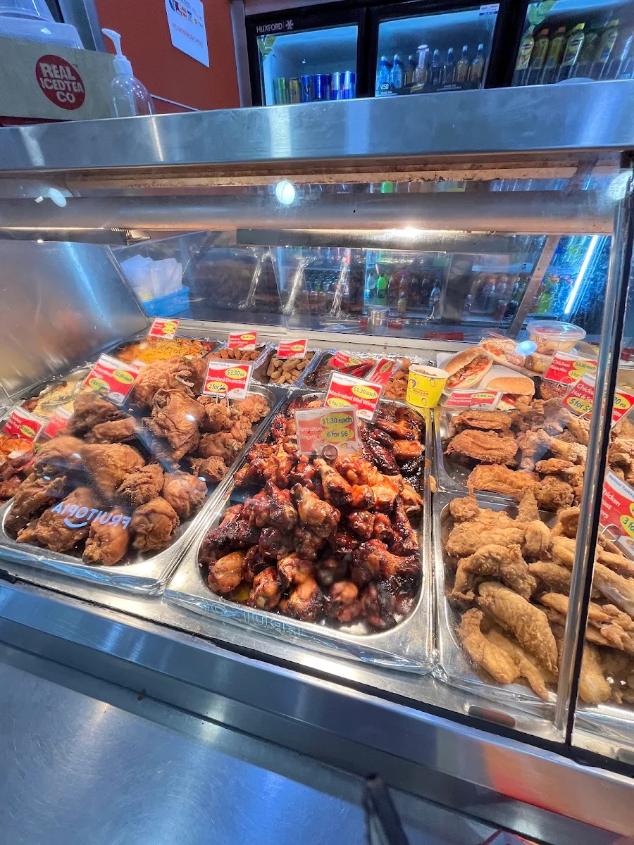 Vibe, Redly Chicken