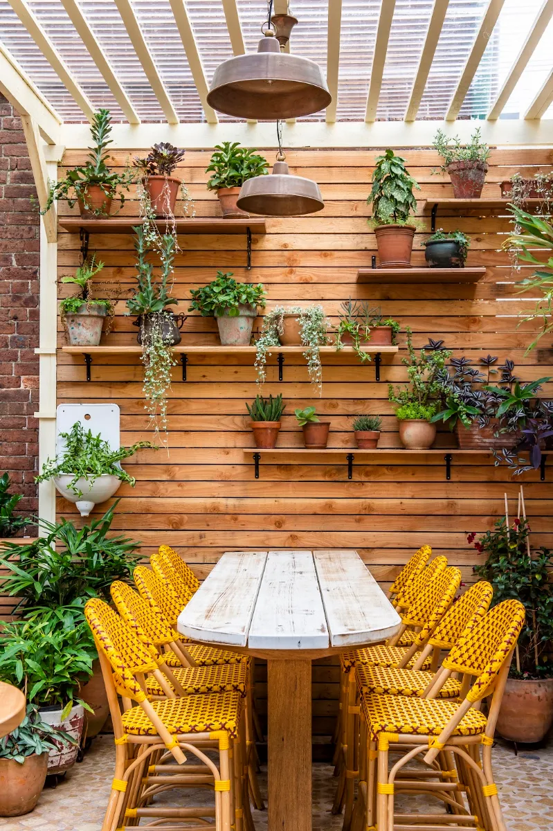 Vibe, The Glebe Hotel