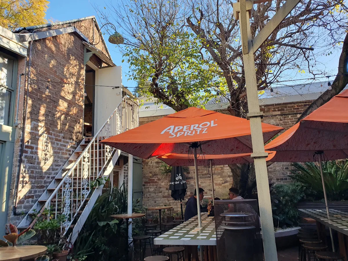 Vibe, The Glebe Hotel