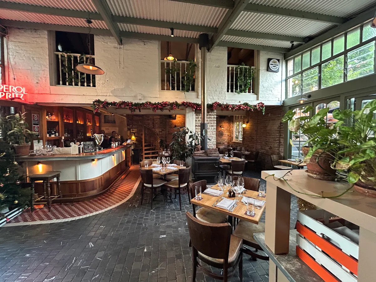 Vibe, The Glebe Hotel