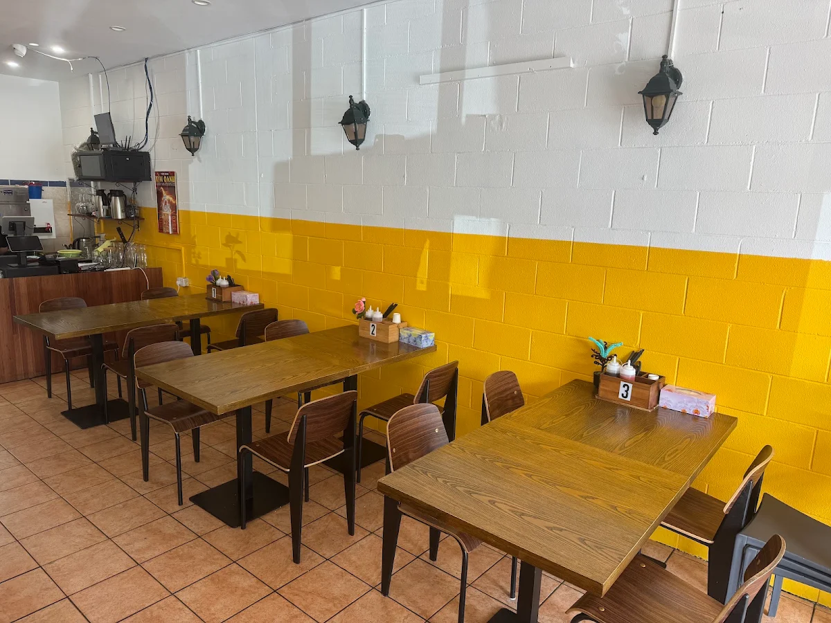 Vibe, Kim Long Vietnamese Eatery