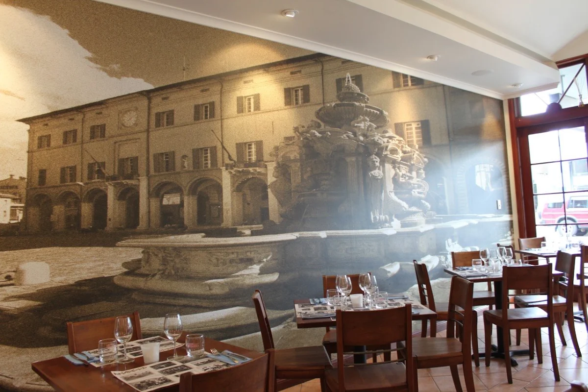 Vibe, Osteria Riva