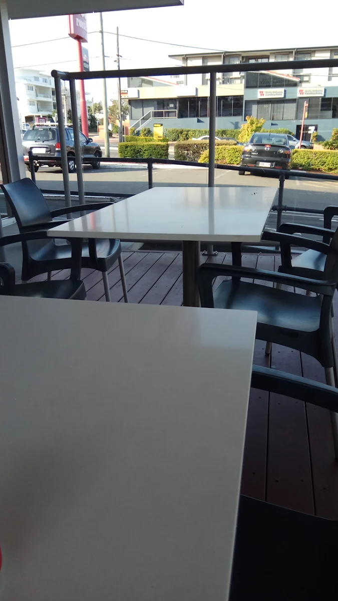 Vibe, Red Rooster Mt. Gravatt