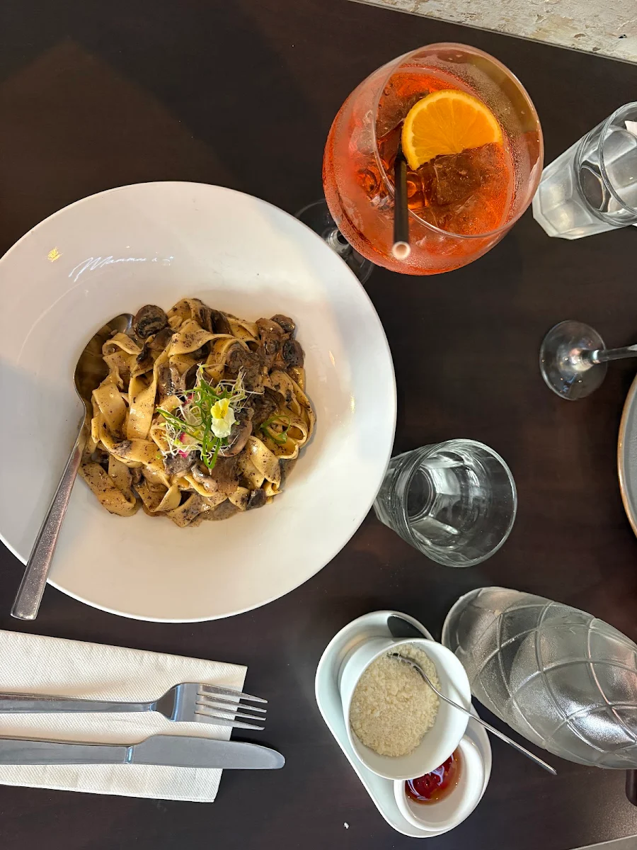 Food & drink photo 7