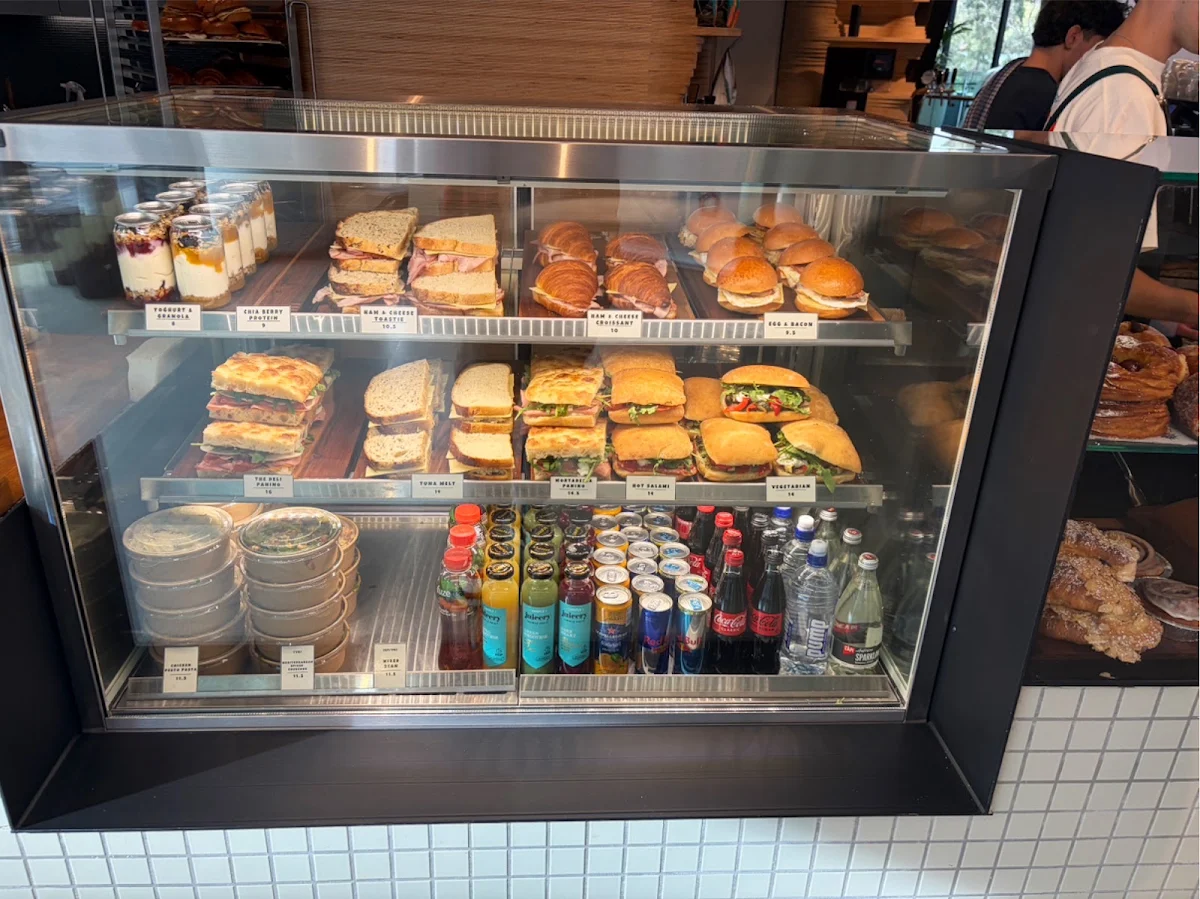 Vibe, Lunica Espresso