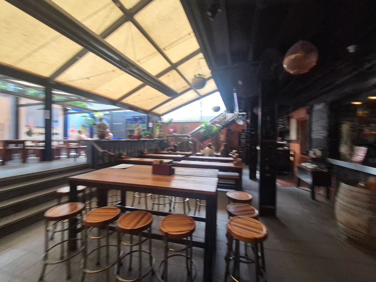 Vibe, The Rose Hotel