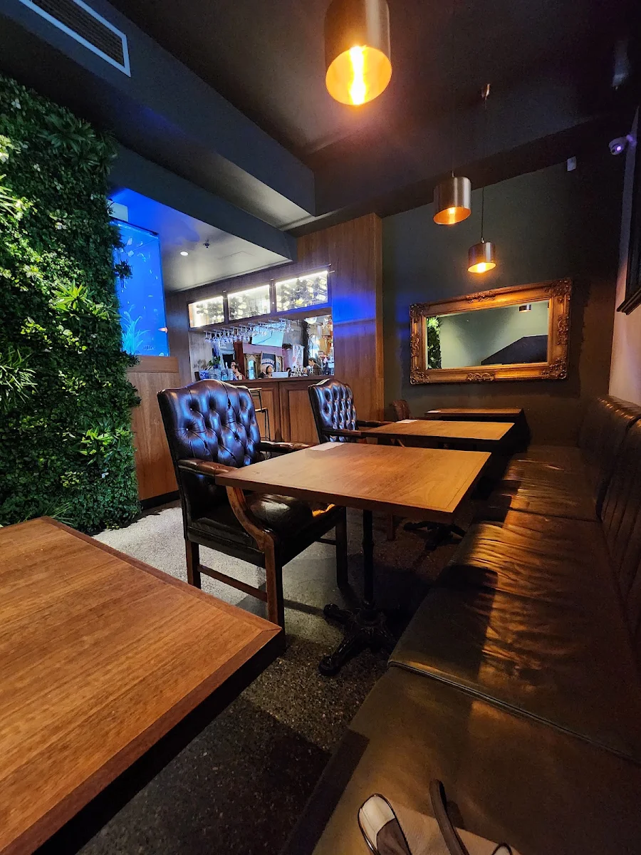 Vibe, The Rose Hotel