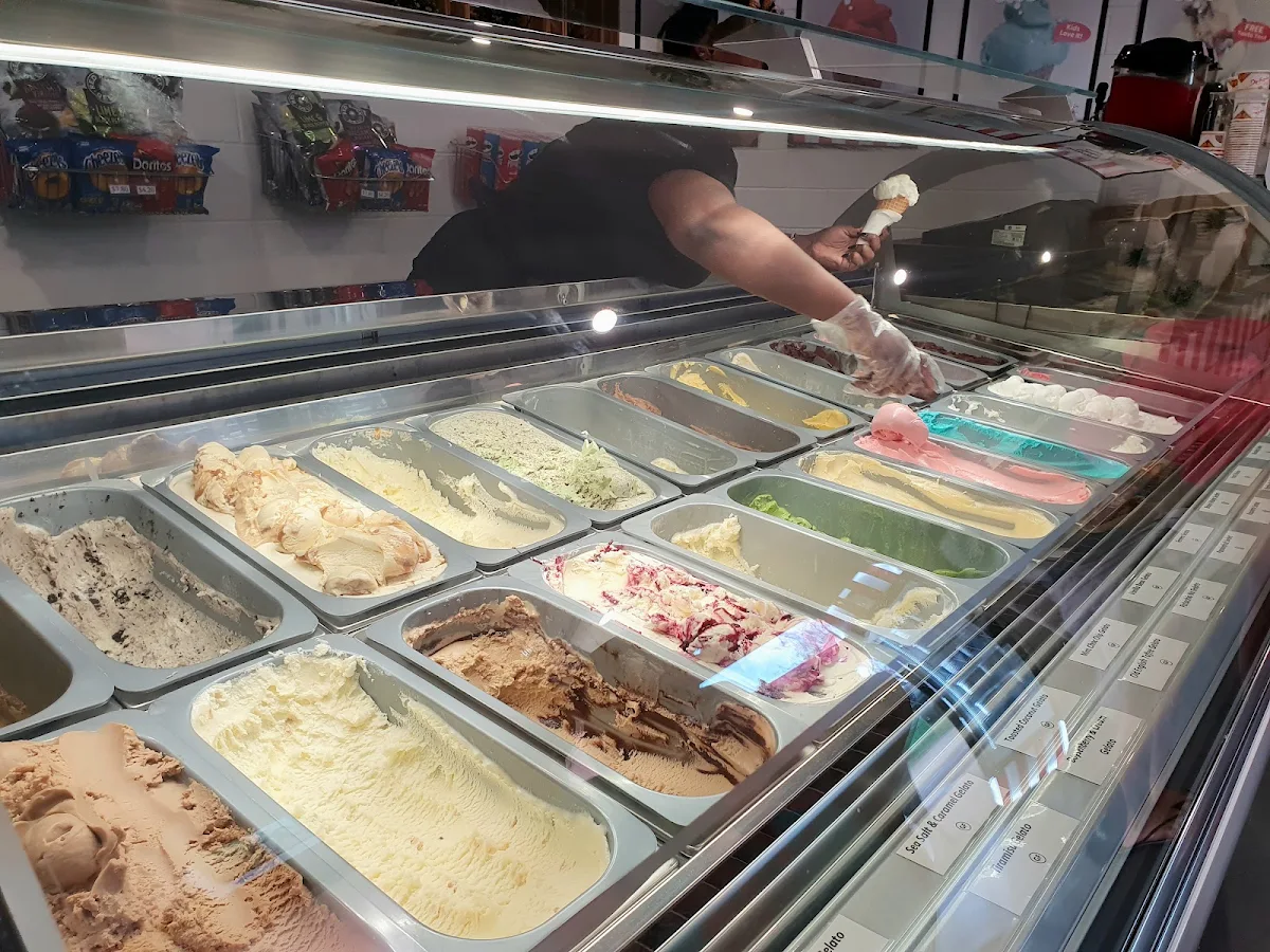 Vibe, Bella Balena Gelateria