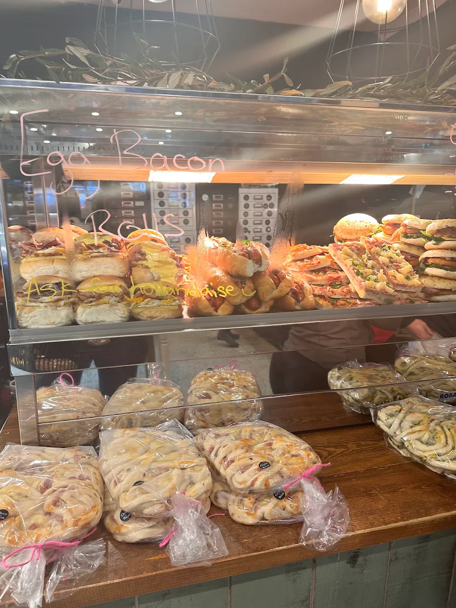 Vibe, Emerald Village Bakery & Cafe