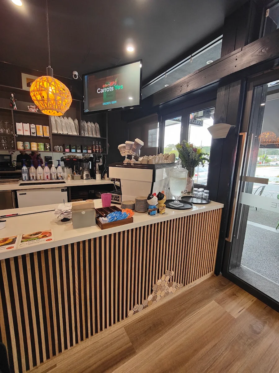 Vibe, Ikoi Cafe