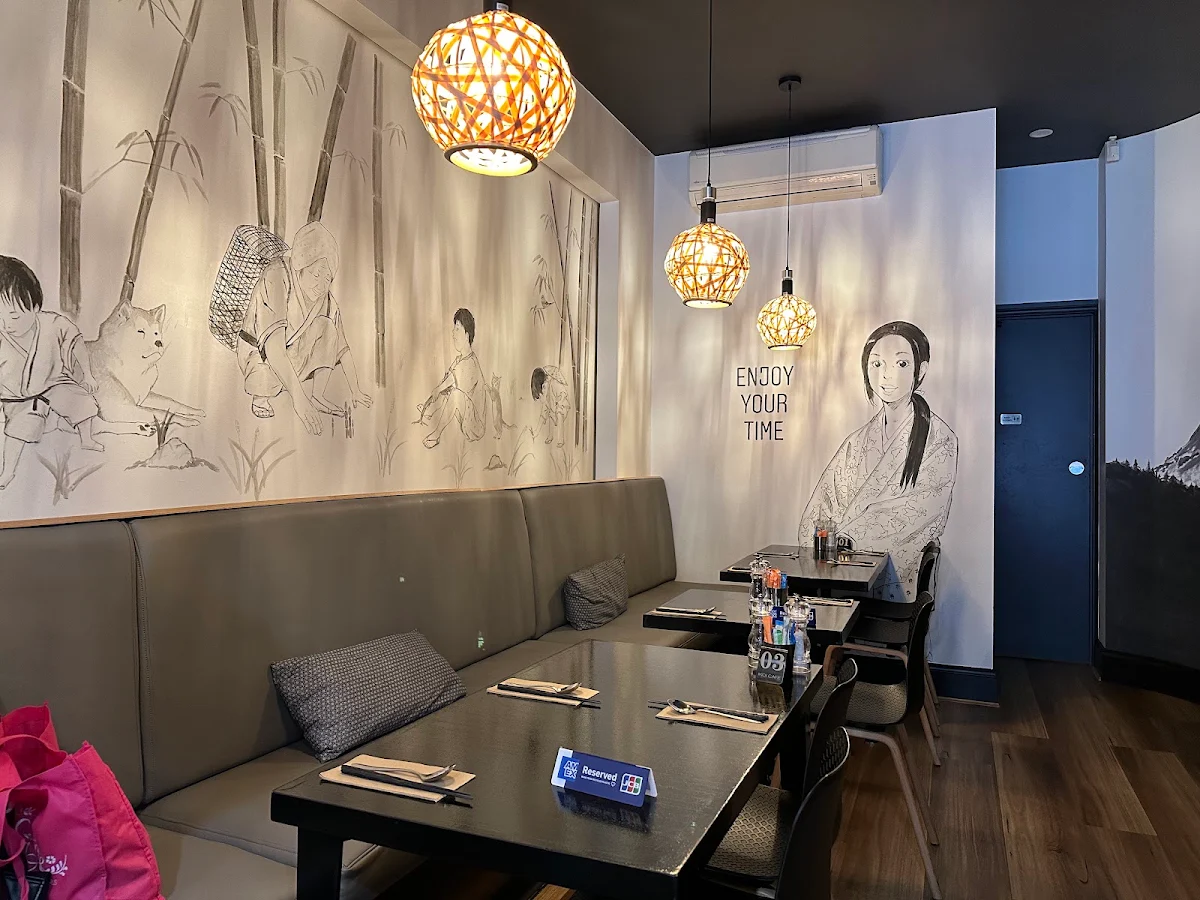 Vibe, Ikoi Cafe