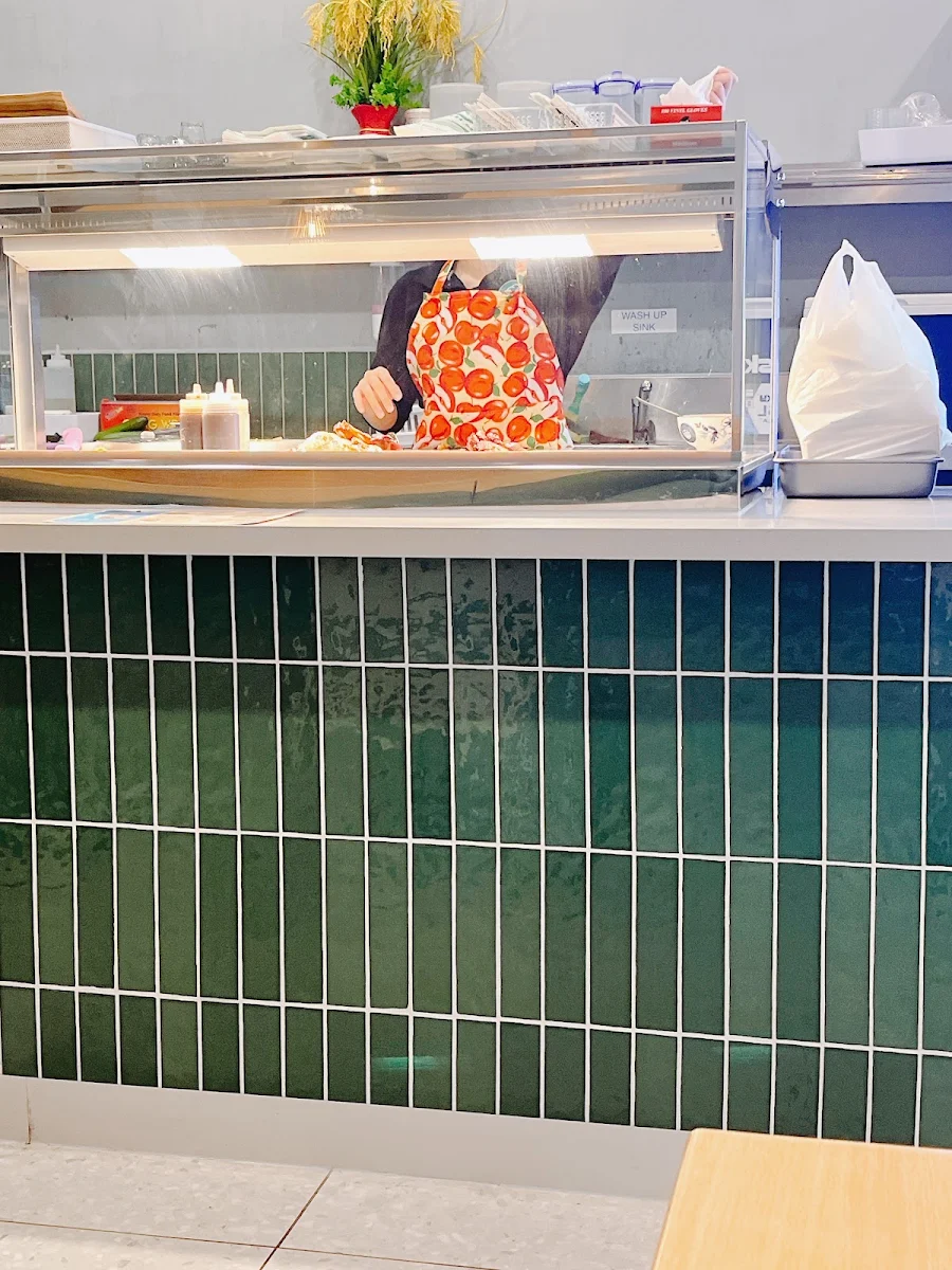 Vibe, O Banh Mi