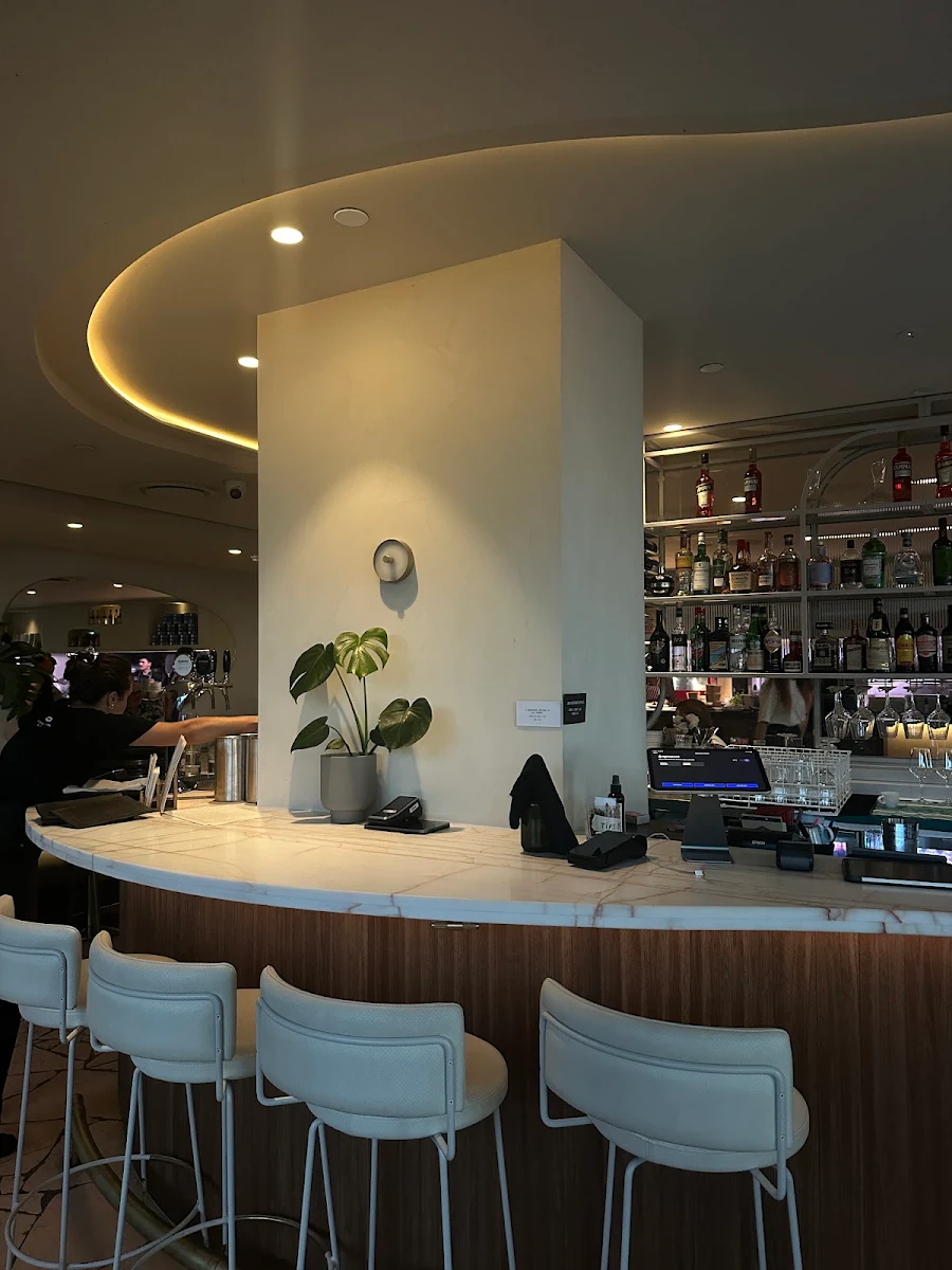 Vibe, D.O.C St Kilda - Pizza & Pasta Bar