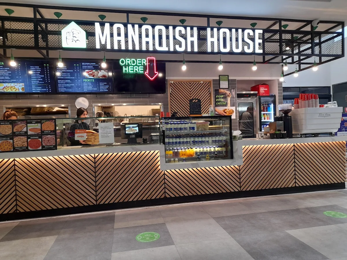 Vibe, Manaqish House