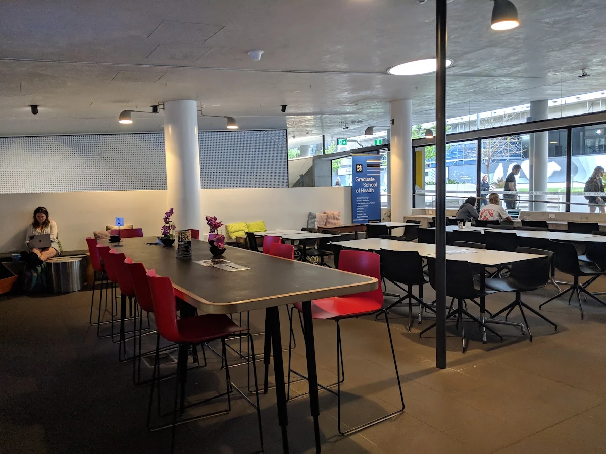 Vibe, Cornerstone Cafe UTS