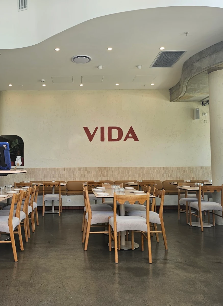 Vibe, VIDA Mexican Kitchen & Bar