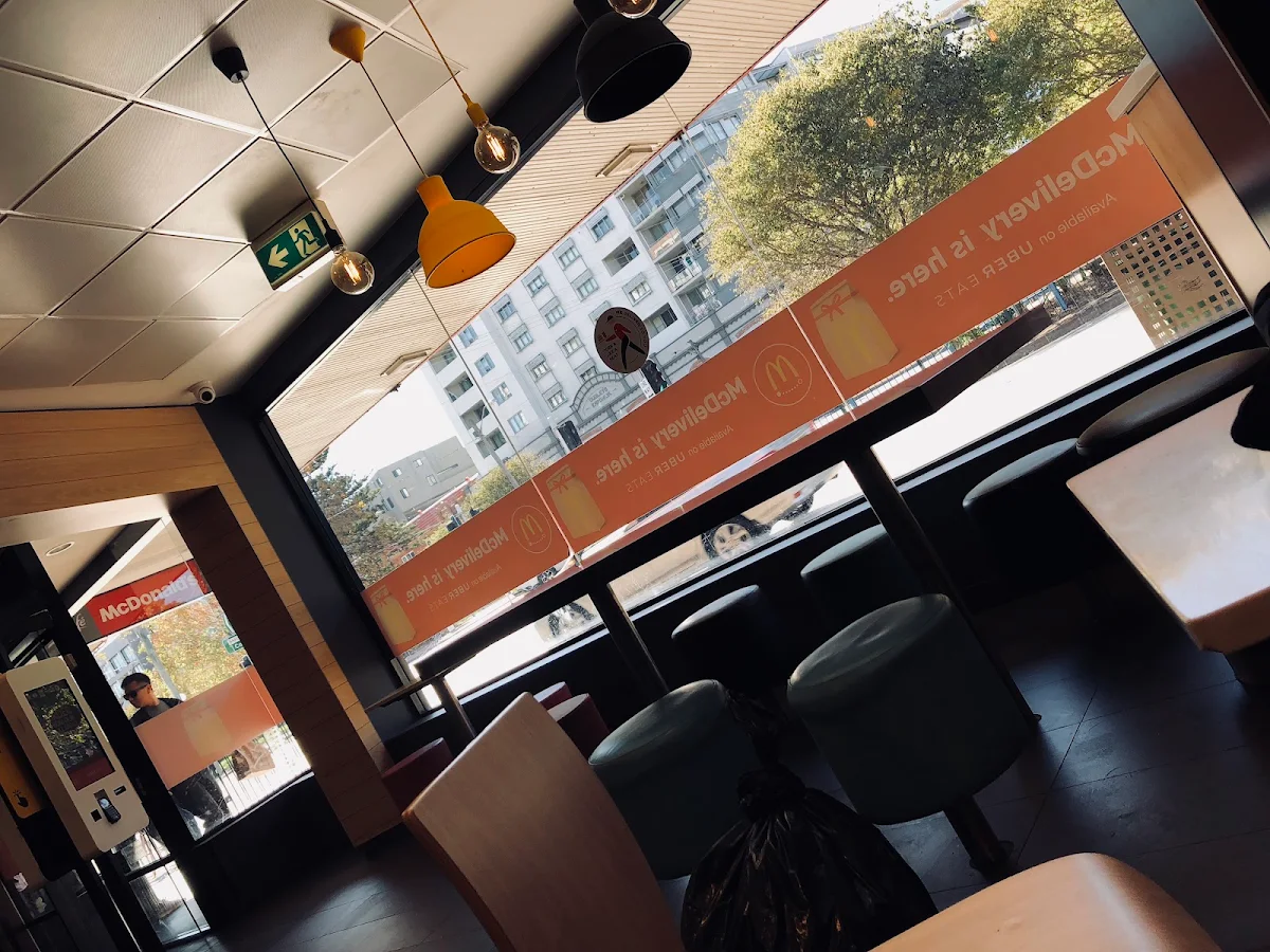 Vibe, McDonald's Maroubra