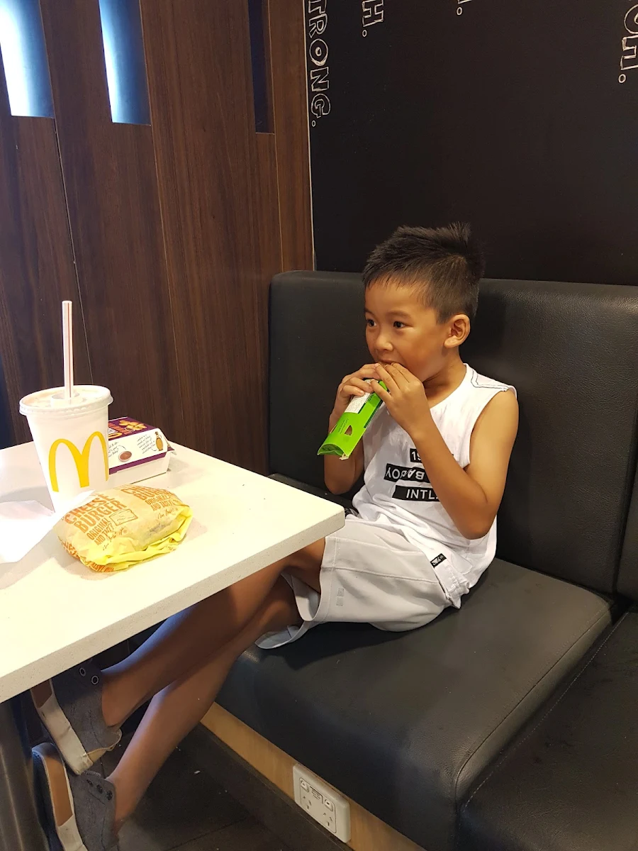 Vibe, McDonald's Maroubra