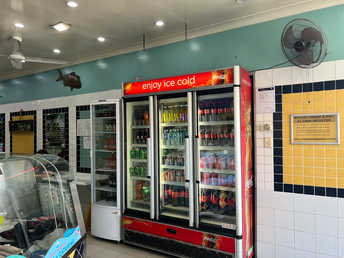Vibe, Gus's Seafood